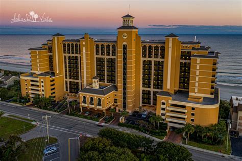 Island vista - Nestled on the beach, this Myrtle Beach condo building is 1.1 mi (1.8 km) from Cane Patch Par Three and 2.9 mi (4.7 km) from The Carolina Opry. Dunes Golf and Beach Club and Myrtlewood Golf Club are also within 3 mi (5 km).